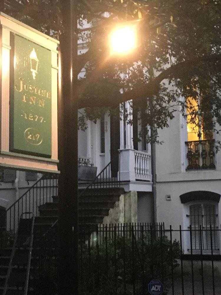 Justine Inn Savannah Exterior photo